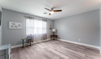 2 Walter Dr, Bella Vista, AR 72714