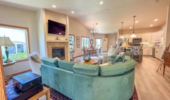 1959 Mesquite Loop, Bismarck, ND 58503