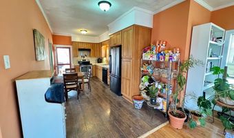 905 N 6th St, Alpine, TX 79830