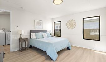74 Bayview Park, Middletown, RI 02842
