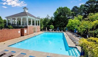 208 Magnolia Leaf Dr, Woodstock, GA 30188