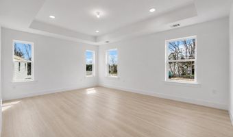 1 Southern Blvd, Bayville, NJ 08721