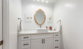 9431 W Lilac Rd, Escondido, CA 92026