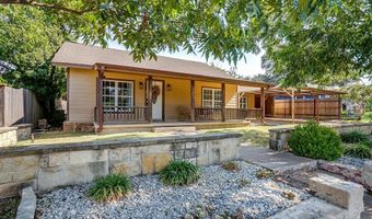 203 E 7th St, Weatherford, TX 76086