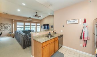 26 Windsor Dr 26, Bayonne, NJ 07035