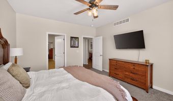 2113 NW Linwood Ct, Ankeny, IA 50023