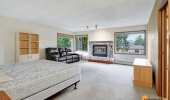 730 Dogwood St, Anchorage, AK 99501