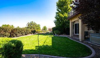 908 Lakeview Dr, Dayton, NV 89403
