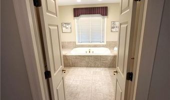 6102 Creek Ridge Ct, Minnetonka, MN 55345