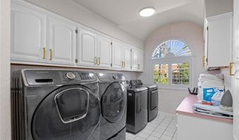 7471 Darby Ave, Las Vegas, NV 89117