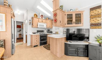 425 IRONSTONE Dr, Apache Junction, AZ 85119