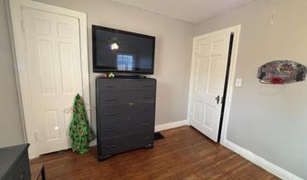 3117 Sora Ave, Audubon Park, KY 40213