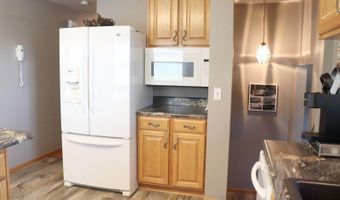 729 S 16th St, Bismarck, ND 58504