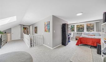 53 Jordan Rd, Amherst, NY 14221
