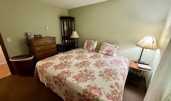 348 Nichols Rd, Barre, MA 01005