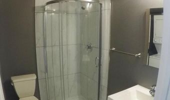 8702 VILLAGE GREEN Ct, Alexandria, VA 22309