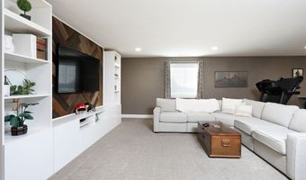 1202 NW Orchard Dr, Ankeny, IA 50023