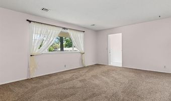 1521 Lariat Dr, Bartlesville, OK 74006