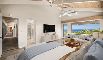 978 Kupulau Dr, Kihei, HI 96753