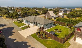 1342 11TH St, Bandon, OR 97411