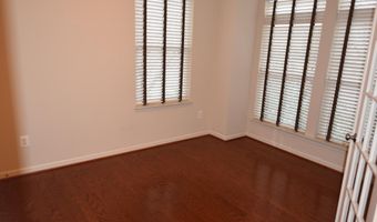 20425 CODMAN Dr, Ashburn, VA 20147