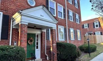 2916 BUCHANAN St S #A2, Arlington, VA 22206