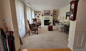 475 Sunrise Ln, Arlington, VT 05250