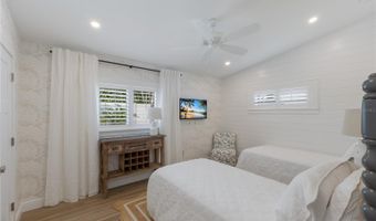 401 N SHORE Dr, Anna Maria, FL 34216