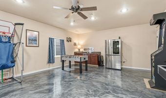 5236 SHADOW ROCK Dr, Cheyenne, WY 82009