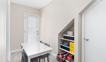 845 Main St, East Greenwich, RI 02818