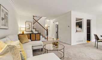 637 Liberty Pointe Dr, Ann Arbor, MI 48103