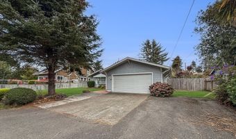 1330 CRISSEY Cir, Brookings, OR 97415