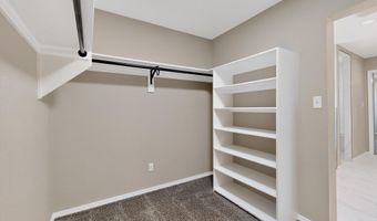 1135 Lillie Dr, Bosque Farms, NM 87068