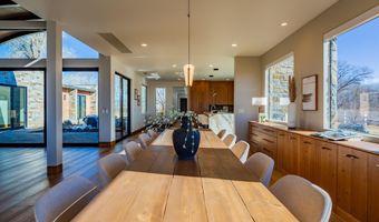 557 Wyatt Ln, Gardnerville, NV 89460