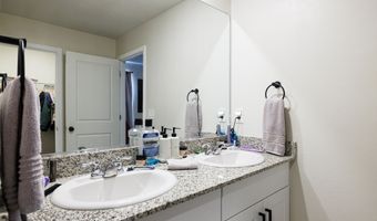 1635 W COTTONWOOD BLUFFS Dr, Benson, AZ 85602