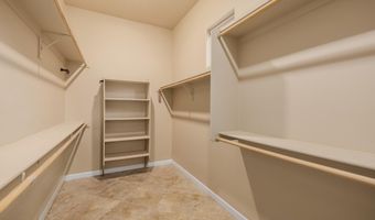 18685 E AGUA Vis, Black Canyon City, AZ 85324