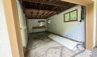 10 Cedar Ln, Albrightsville, PA 18210