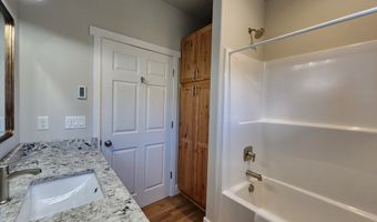 891 NE DIVISION Ave, Bandon, OR 97411