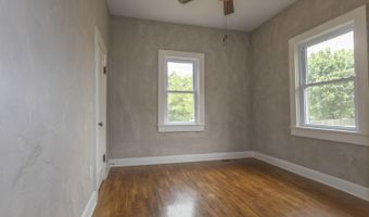 703 Johnson Ave, Ava, MO 65608