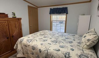 5 Freedom Ln, Belfast, ME 04915