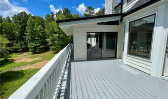 5098 Gwendolyn Ct NW, Acworth, GA 30101