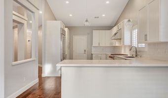 82 Moonlight Village Ln, Henderson, NV 89012