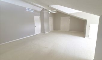 325 Inwood Trl, Aurora, OH 44202