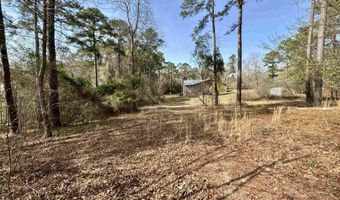 330 Canada Dr, Camden, SC 29020