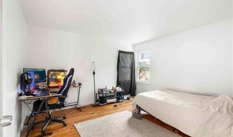 428 Virginia Ave, Staten Island, NY 10305