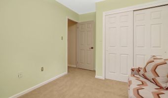 2540 S WALTER REED Dr #4, Arlington, VA 22206