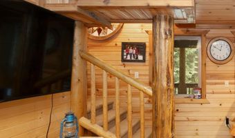 10324 Peterson Loop, Cascade, ID 83611