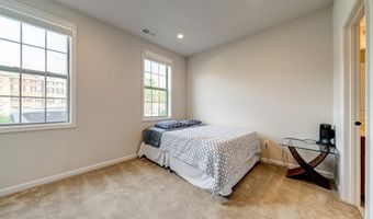 22489 NAUGATUCK Sq, Ashburn, VA 20148