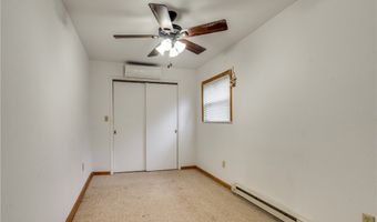 1314 Bank St, Atwater, OH 44201