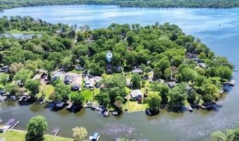 38393 N Lakeside Pl, Antioch, IL 60002